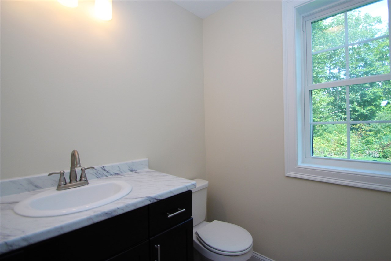 62 Constitution Way, Unit LOT 15 Rochester, NH 03867 - Photo 16 of 40