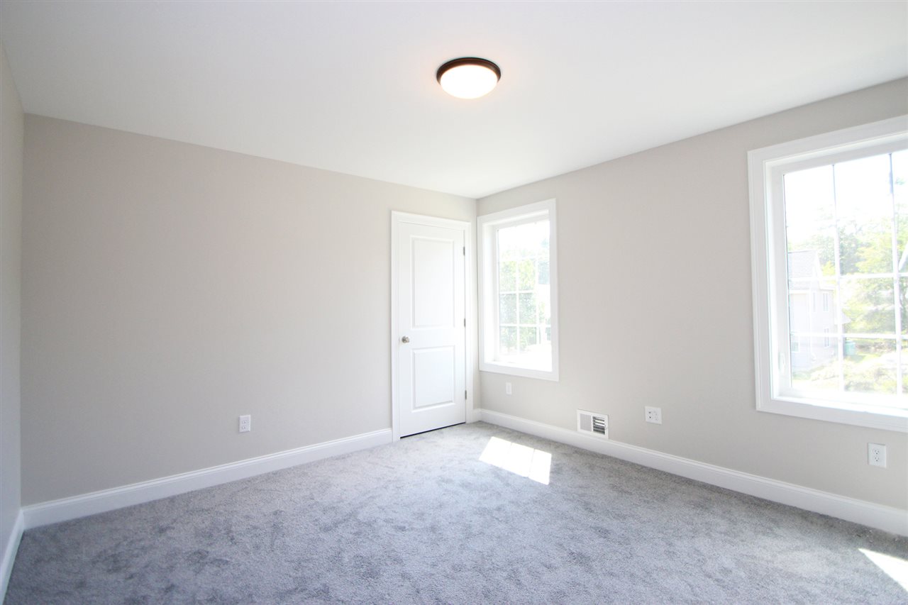 62 Constitution Way, Unit LOT 15 Rochester, NH 03867 - Photo 32 of 40