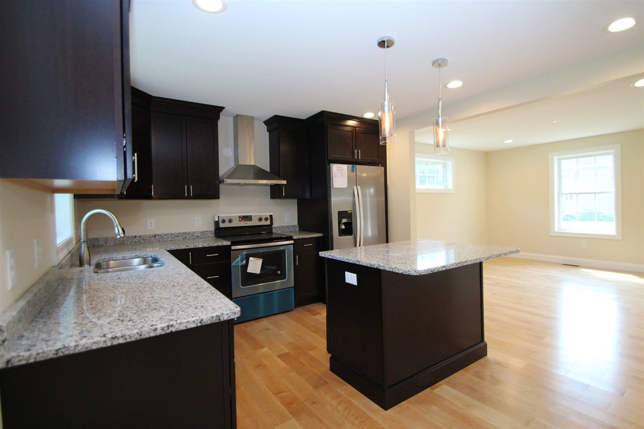 62 Constitution Way, Unit LOT 15 Rochester, NH 03867 - Photo 8 of 40
