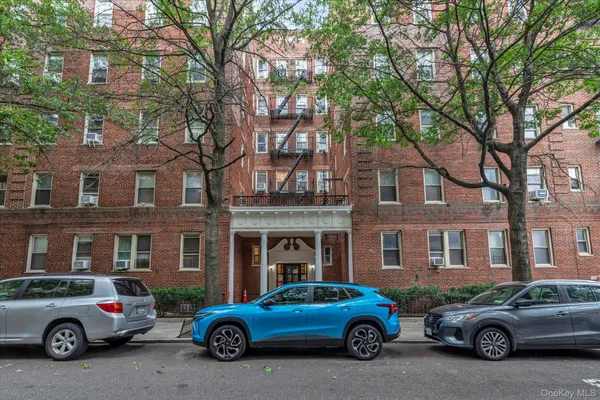 $499,000 | 41-20 46th Street, Unit 4A | Sunnyside