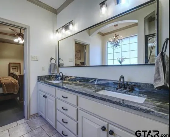 $379,500 | 21192 Altuda Lane, Flint, TX 75762