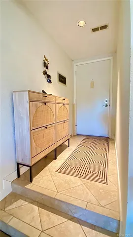 $1,150 | 701 North Harlan Street, Unit E7, Lakewood, CO 80214