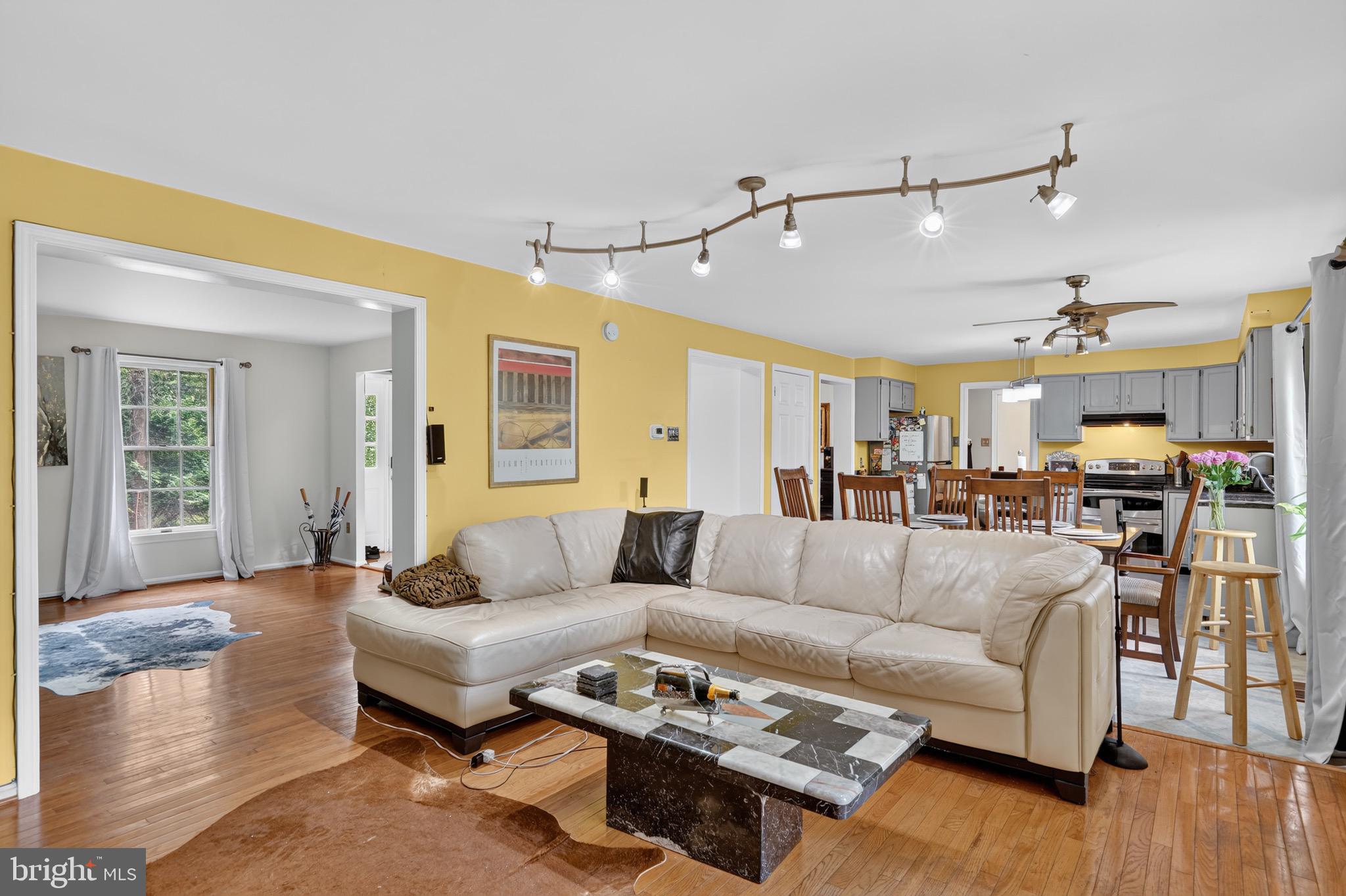 10301 Naglee Road Silver Spring, MD 20903 - Photo 10 of 46