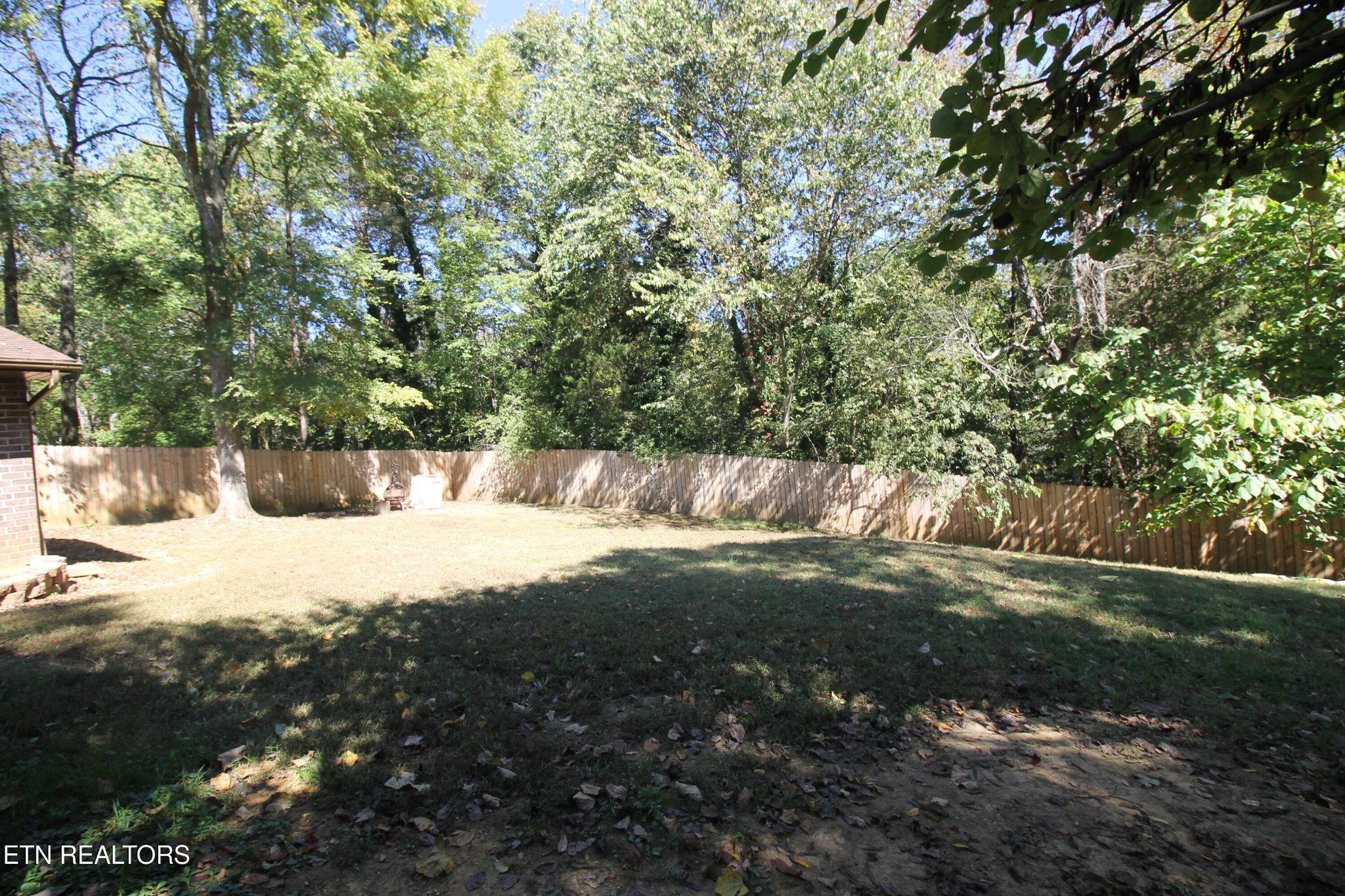 2523 Chukar Road Knoxville, TN 37923 - Photo 31 of 33 a view of a yard with large trees