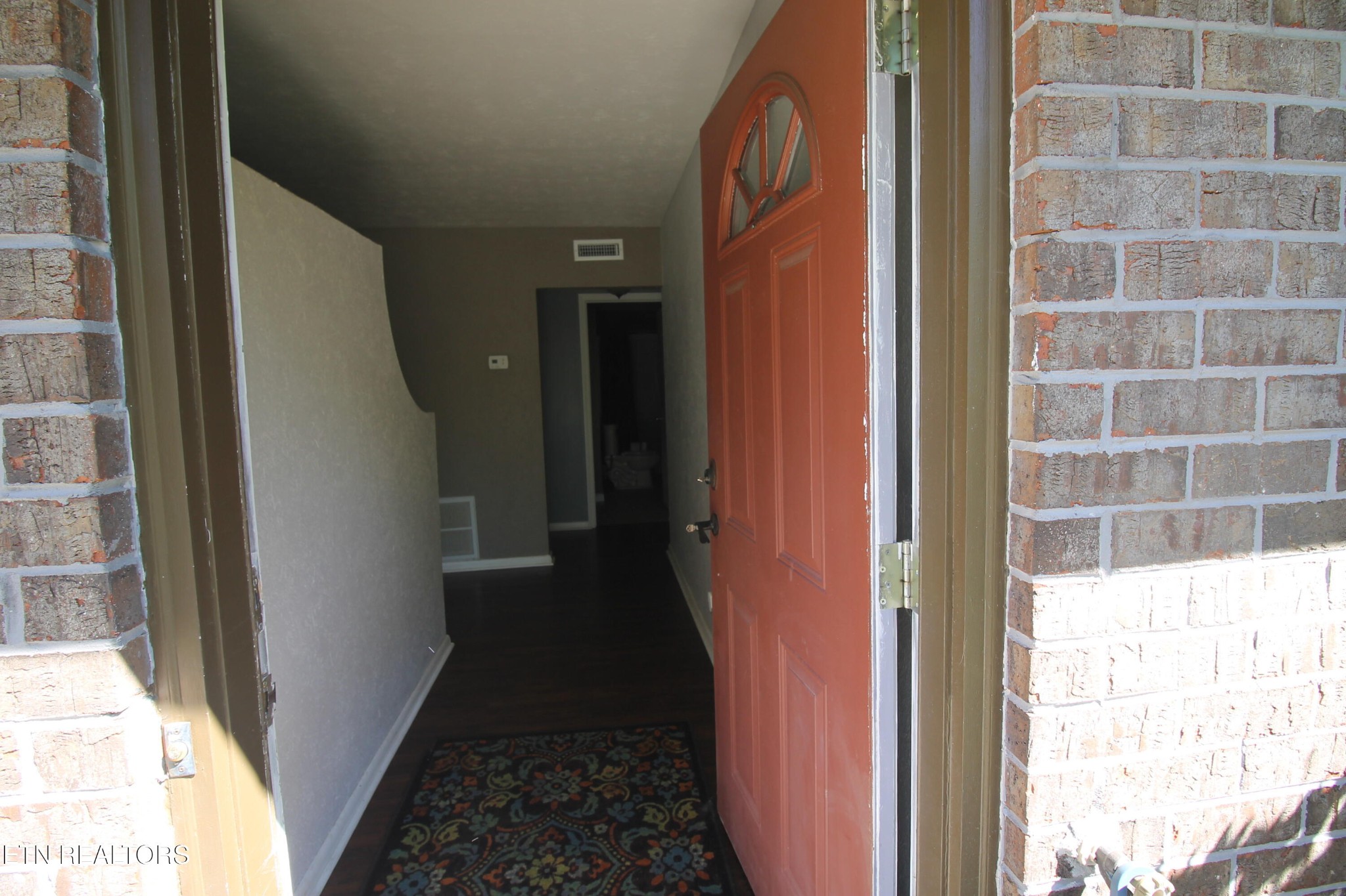 2523 Chukar Road Knoxville, TN 37923 - Photo 6 of 33 a view of a bathroom