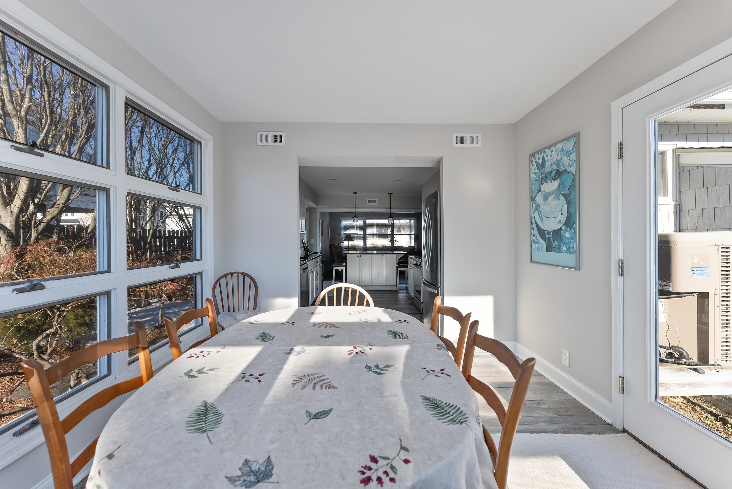274 52nd Street Avalon, NJ 08202 - Photo 25 of 39 a bedroom with furniture and a window