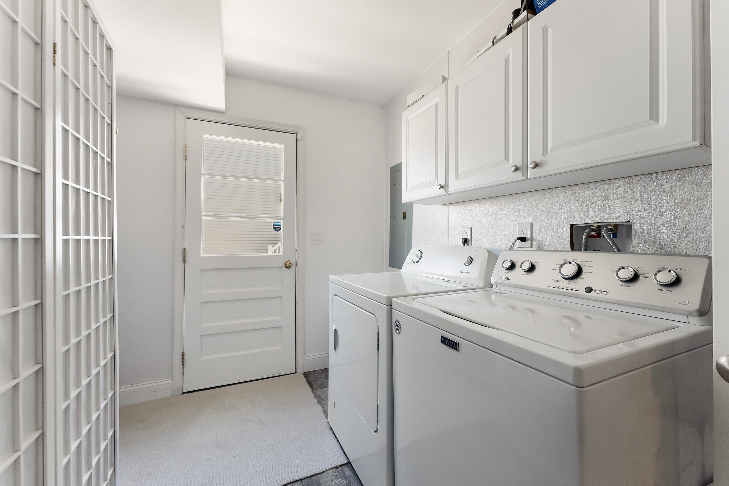 274 52nd Street Avalon, NJ 08202 - Photo 28 of 39 a utility room with dryer and washer