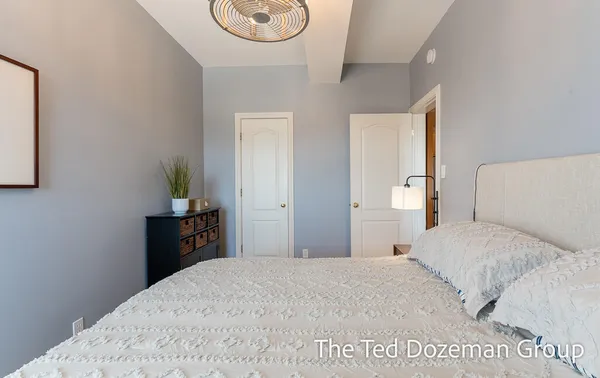 $289,900 | 17 West 10th Street, Unit 450, Holland, MI 49423