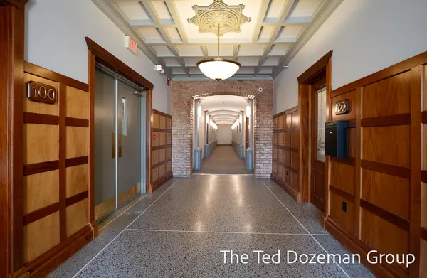 $289,900 | 17 West 10th Street, Unit 450, Holland, MI 49423