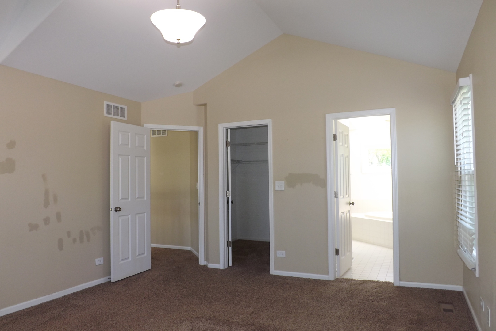 120 Arquilla Drive Algonquin, IL 60102 - Photo 14 of 18 a view of empty room