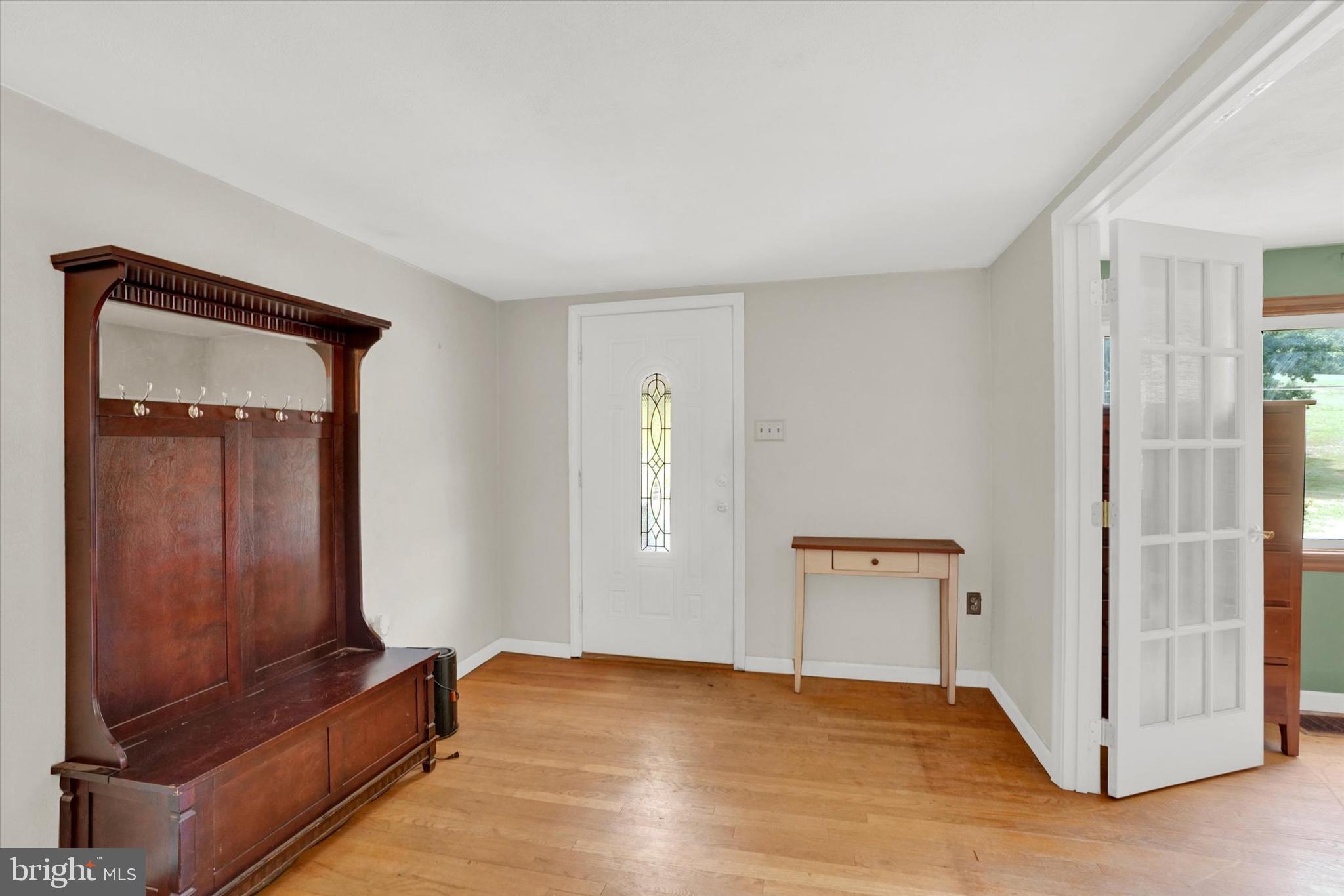 880 Cherry Orchard Road Dover, PA 17315 - Photo 3 of 26 Gallery Image 3