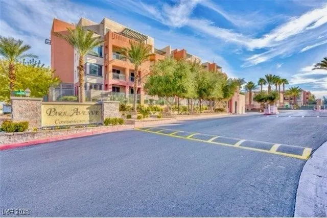 $1,900 | 47 East Agate Avenue, Unit 308, Las Vegas, NV 89123