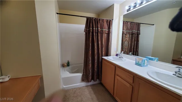 $1,900 | 47 East Agate Avenue, Unit 308, Las Vegas, NV 89123