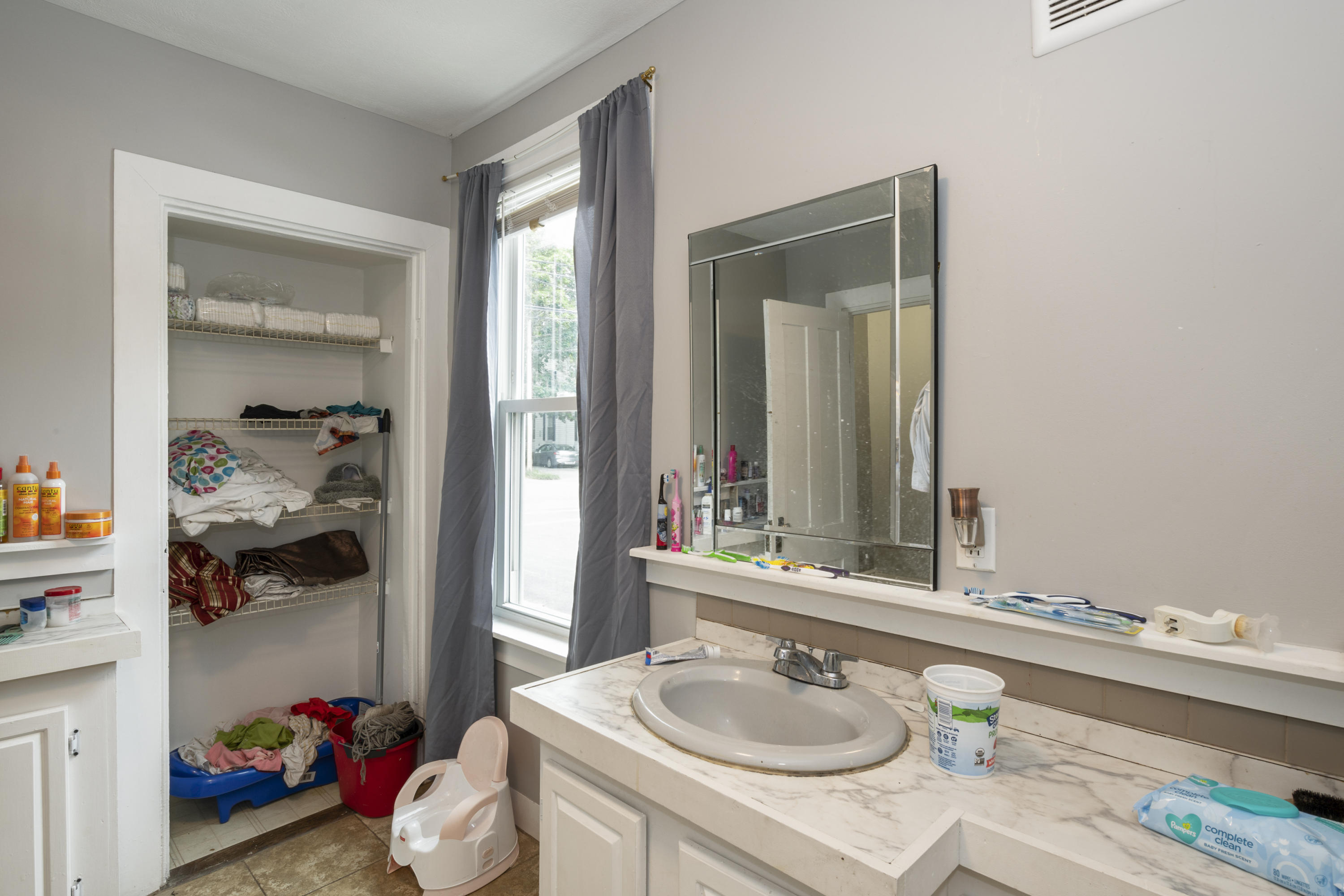 193 Alfred Street Biddeford, ME 04005 - Photo 21 of 24 035-photo-8525322