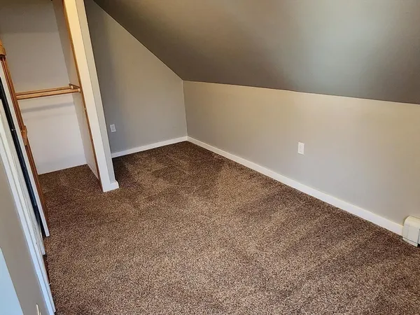 $2,300 | 38 Elmwood Street, Unit B, South Grafton, MA 01560