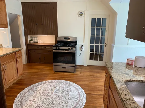 $2,300 | 38 Elmwood Street, Unit B, Grafton, MA 01560