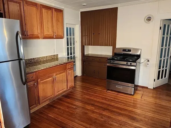$2,300 | 38 Elmwood Street, Unit B, South Grafton, MA 01560