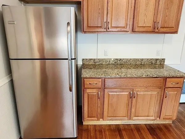 $2,300 | 38 Elmwood Street, Unit B, South Grafton, MA 01560