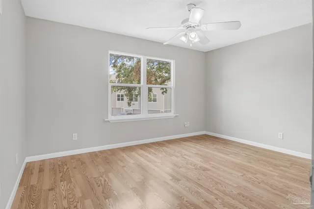 $329,000 | 200 Pensacola Beach Road, Unit H1, Gulf Breeze, FL 32561