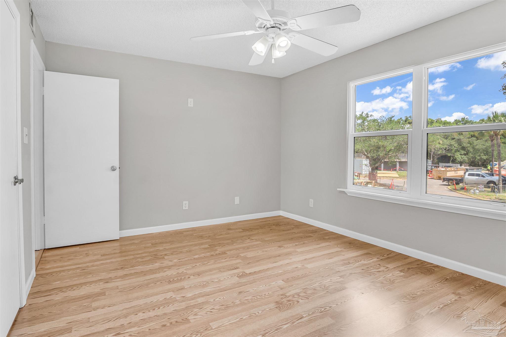 200 Pensacola Beach Road, Unit H1 Gulf Breeze, FL 32561 - Photo 17 of 39