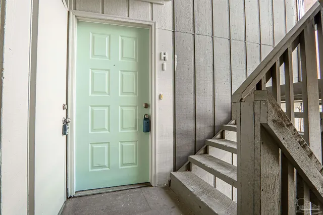 $329,000 | 200 Pensacola Beach Road, Unit H1, Gulf Breeze, FL 32561