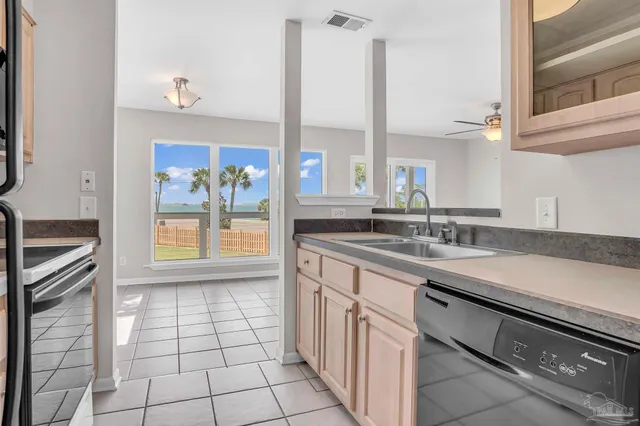 $329,000 | 200 Pensacola Beach Road, Unit H1, Gulf Breeze, FL 32561