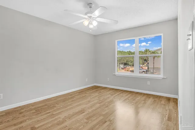 $329,000 | 200 Pensacola Beach Road, Unit H1, Gulf Breeze, FL 32561