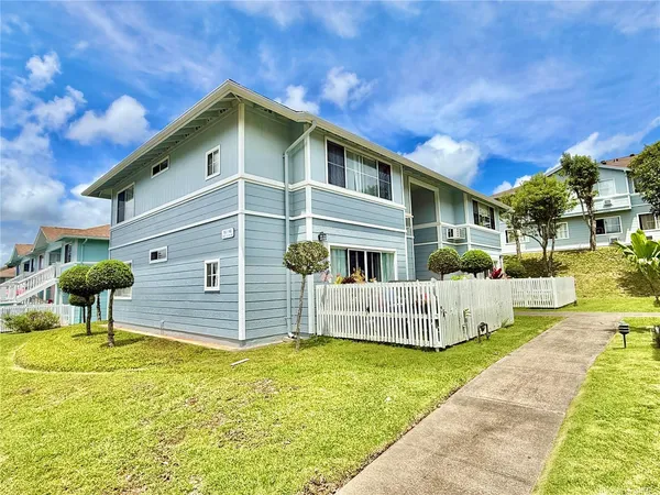 $2,800 | 95-1148 Makaikai Street, Unit 38, Mililani, HI 96789