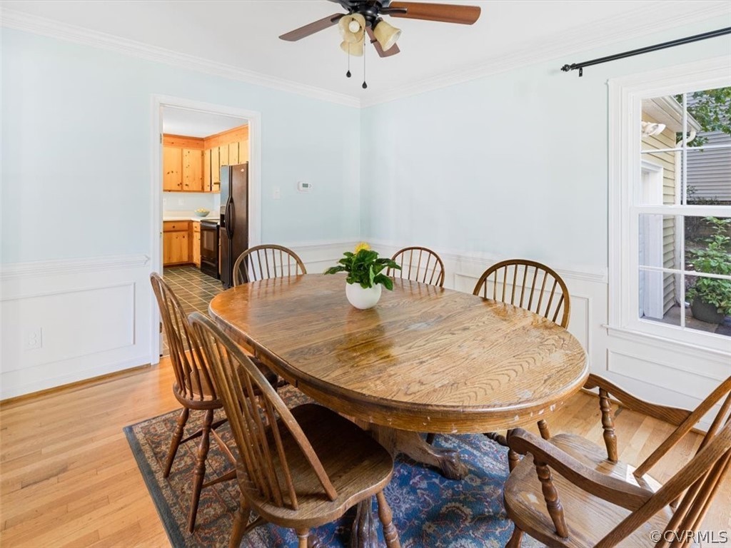 14810 Acorn Ridge Road Midlothian, VA 23112 - Photo 13 of 25 Crown, chair-rail, wainscoting