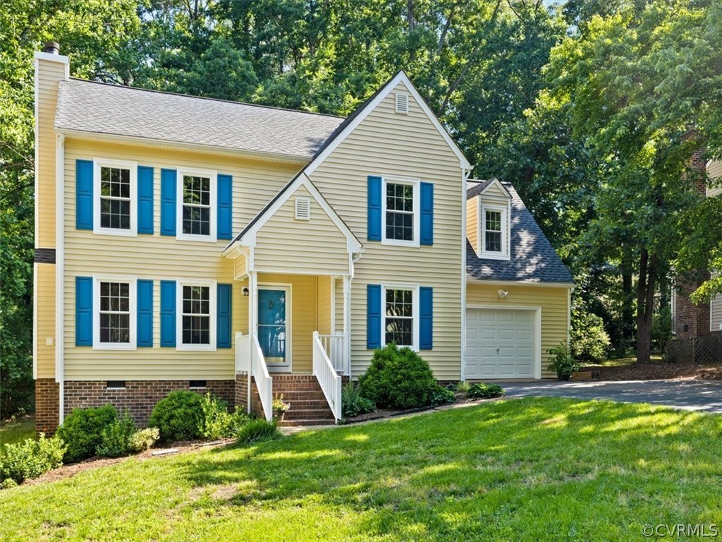 14810 Acorn Ridge Road Midlothian, VA 23112 - Photo 2 of 25 Maintenance free vinyl siding, paved driveway