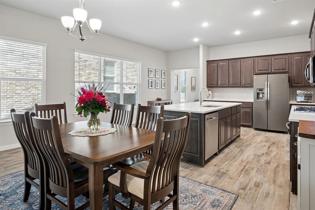 15057 Ted Trail Aledo, TX 76008 - Photo 16 of 35 Entertain and put the finishing touches on the meal