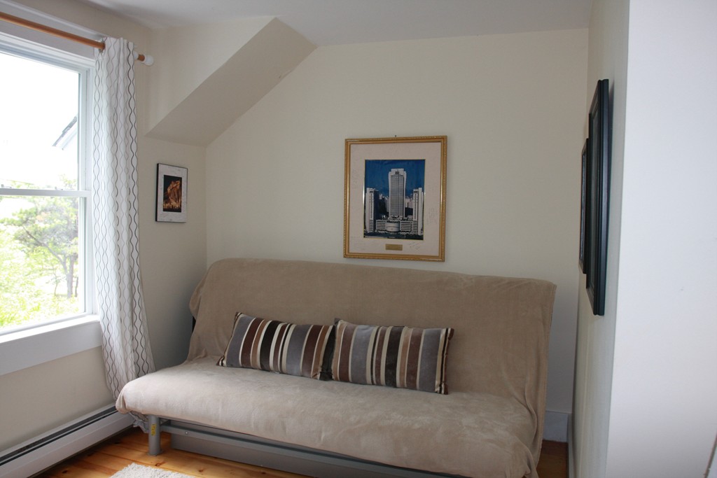 1092 Queen Anne Road Harwich, MA 02645 - Photo 20 of 30 Gallery Image 20