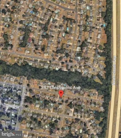 a picture of city and tree