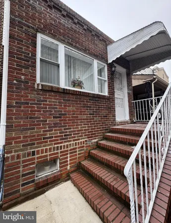 $1,850 | 2707 South 9th Street, Philadelphia, PA 19148