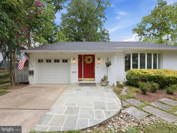 $5,500 | 405 Underhill Place, Alexandria, VA 22305