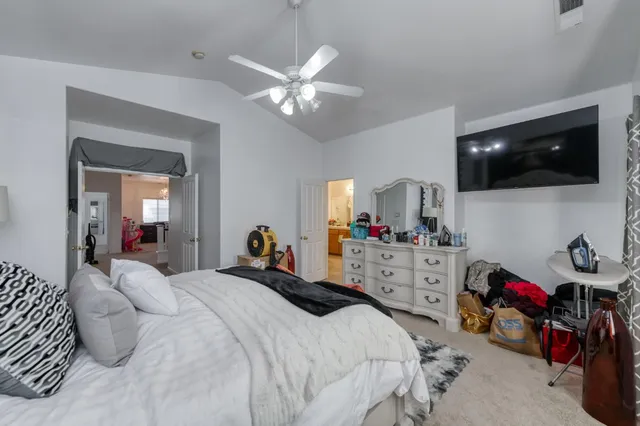 $550,000 | 5524 North Olinda Avenue, Fresno, CA 93723