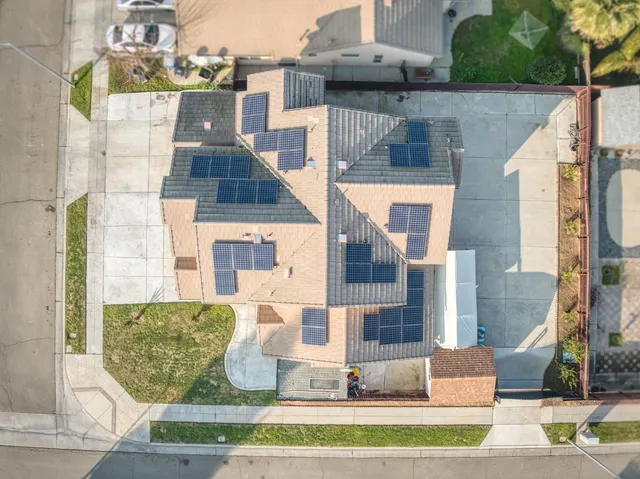 $550,000 | 5524 North Olinda Avenue, Fresno, CA 93723