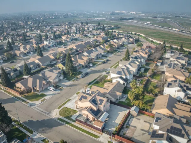 $550,000 | 5524 North Olinda Avenue, Fresno, CA 93723