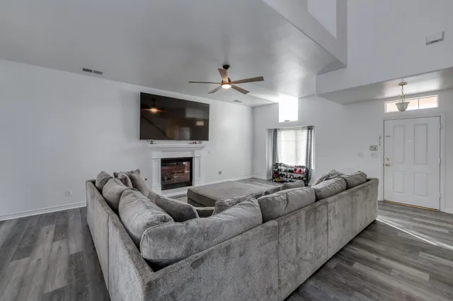 $550,000 | 5524 North Olinda Avenue, Fresno, CA 93723