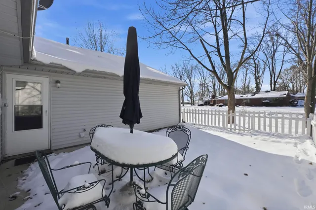 $220,000 | 619 Plainfield Drive, Fort Wayne, IN 46825