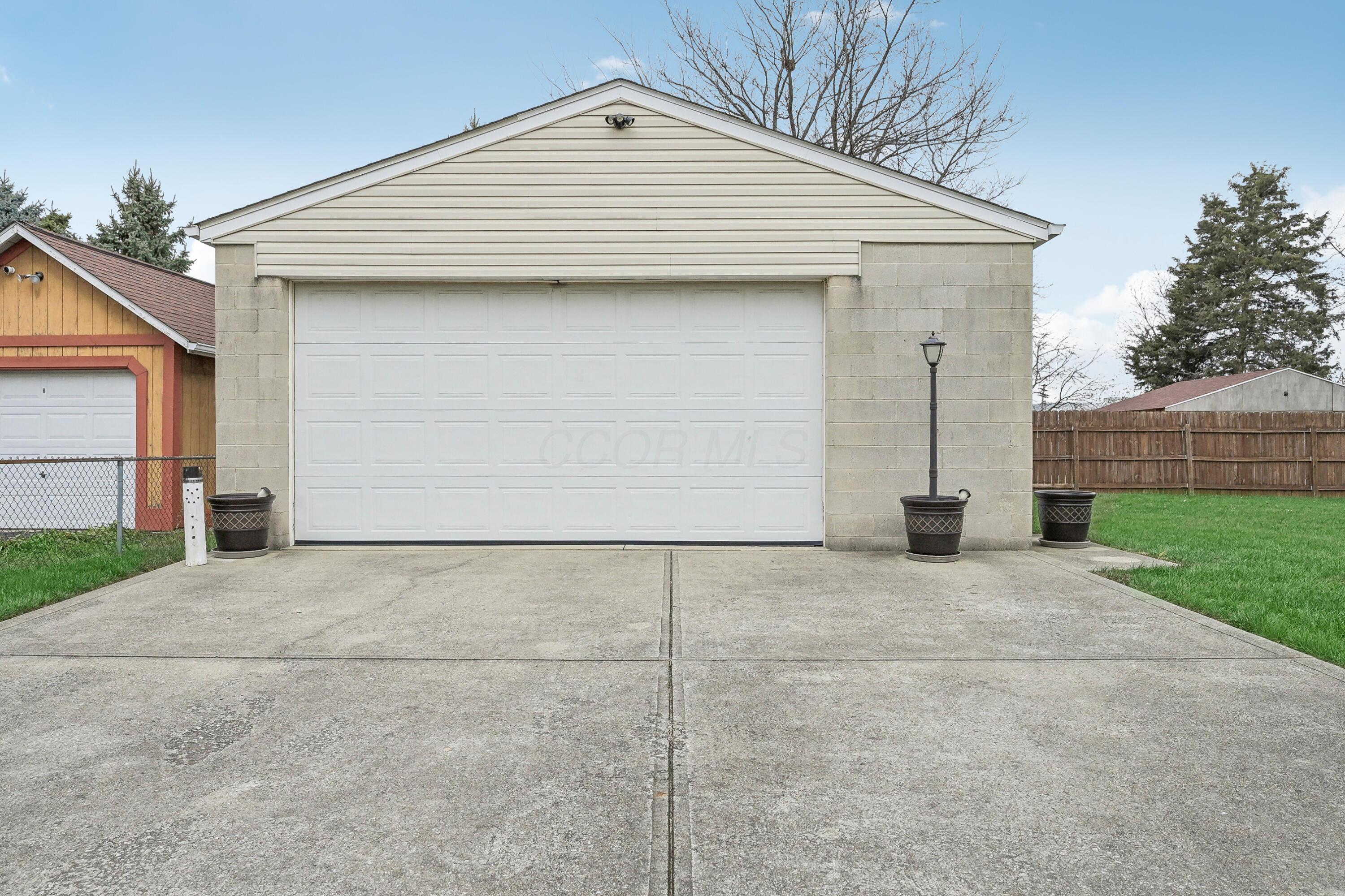 150 Fornof Road Columbus, OH 43207 - Photo 35 of 51 Built in 1995, The oversized detached garage measures 25 x 30