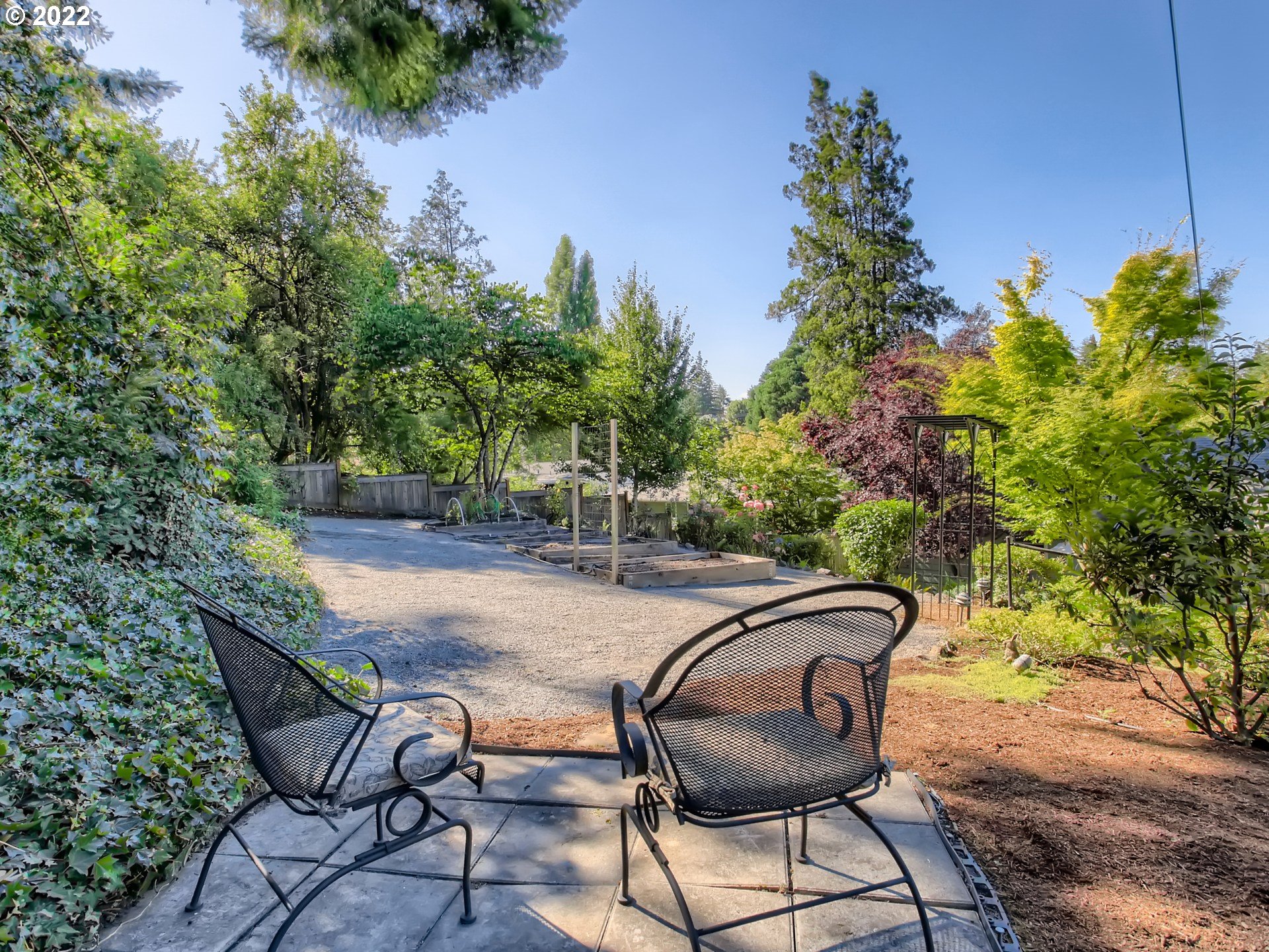 3420 Southwest Marigold Street Portland, OR 97219 - Photo 26 of 30 Gallery Image 26