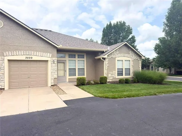 $280,000 | 18437 West 156th Terrace, Unit 3500, Shawnee, KS 66217