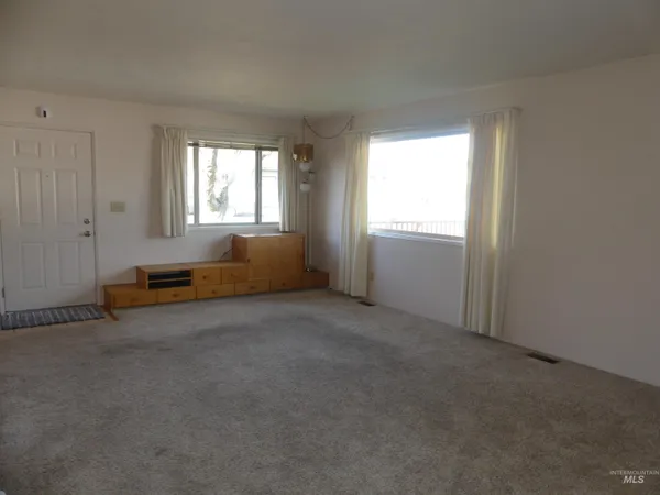 $350,000 | 2733 Rainier Street, Clarkston, WA 99403