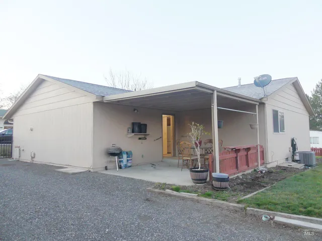 $350,000 | 2733 Rainier Street, Clarkston, WA 99403