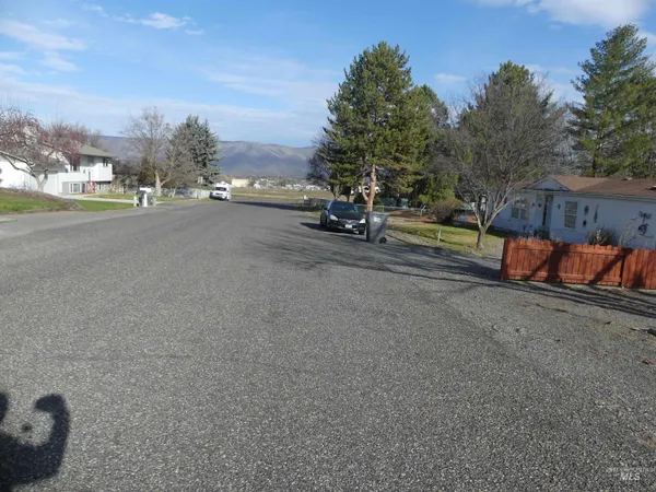 $350,000 | 2733 Rainier Street, Clarkston, WA 99403