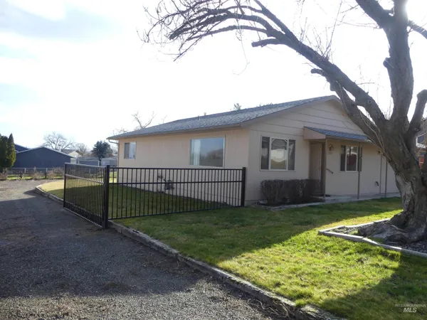 $350,000 | 2733 Rainier Street, Clarkston, WA 99403