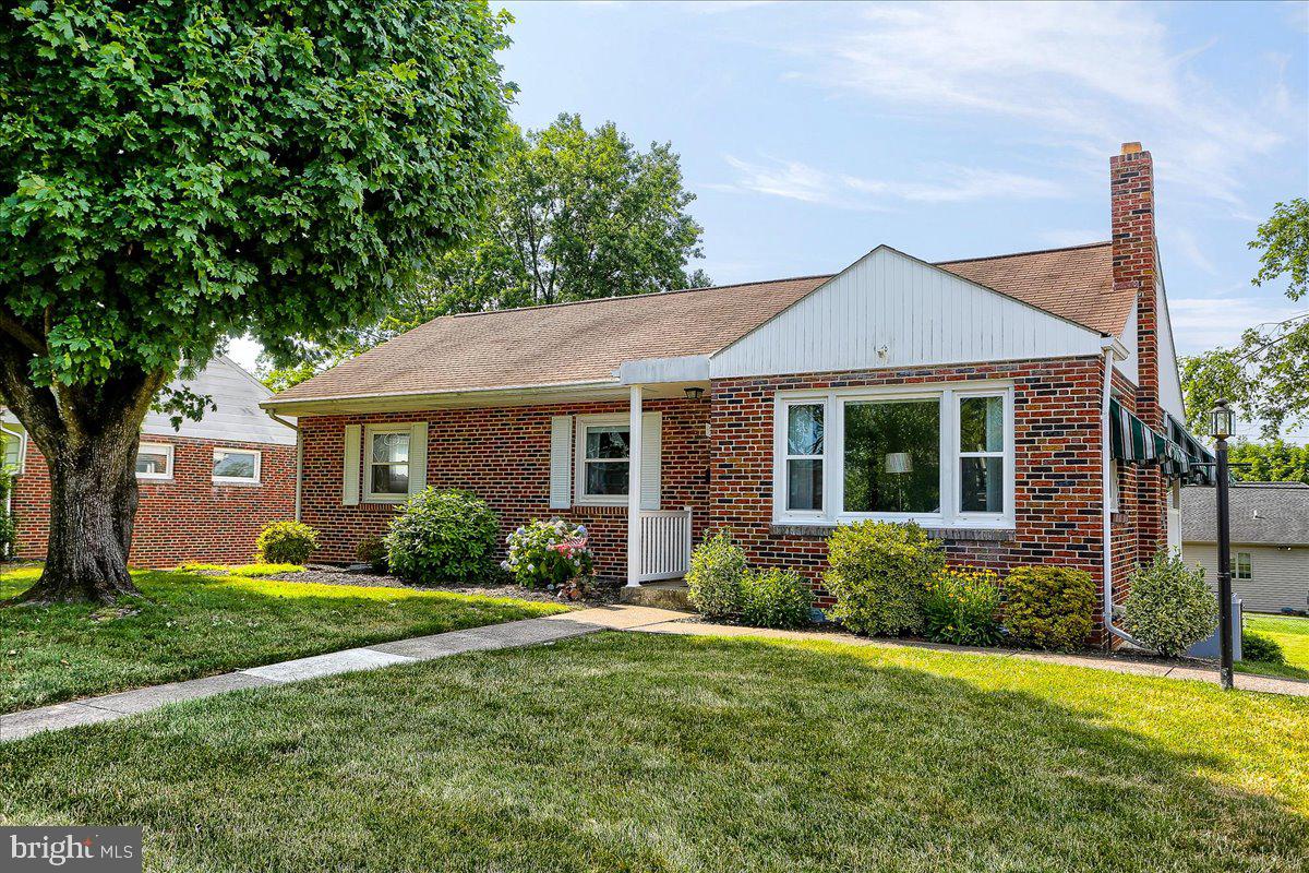 3225 Batesfield Road Harrisburg, PA 17109 - Photo 1 of 35 Gallery Image 1