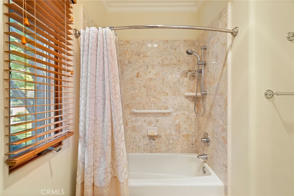 1479 Oak Ridge Drive Chico, CA 95928 - Photo 13 of 58
