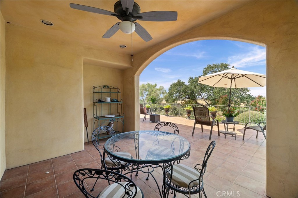 1479 Oak Ridge Drive Chico, CA 95928 - Photo 23 of 58